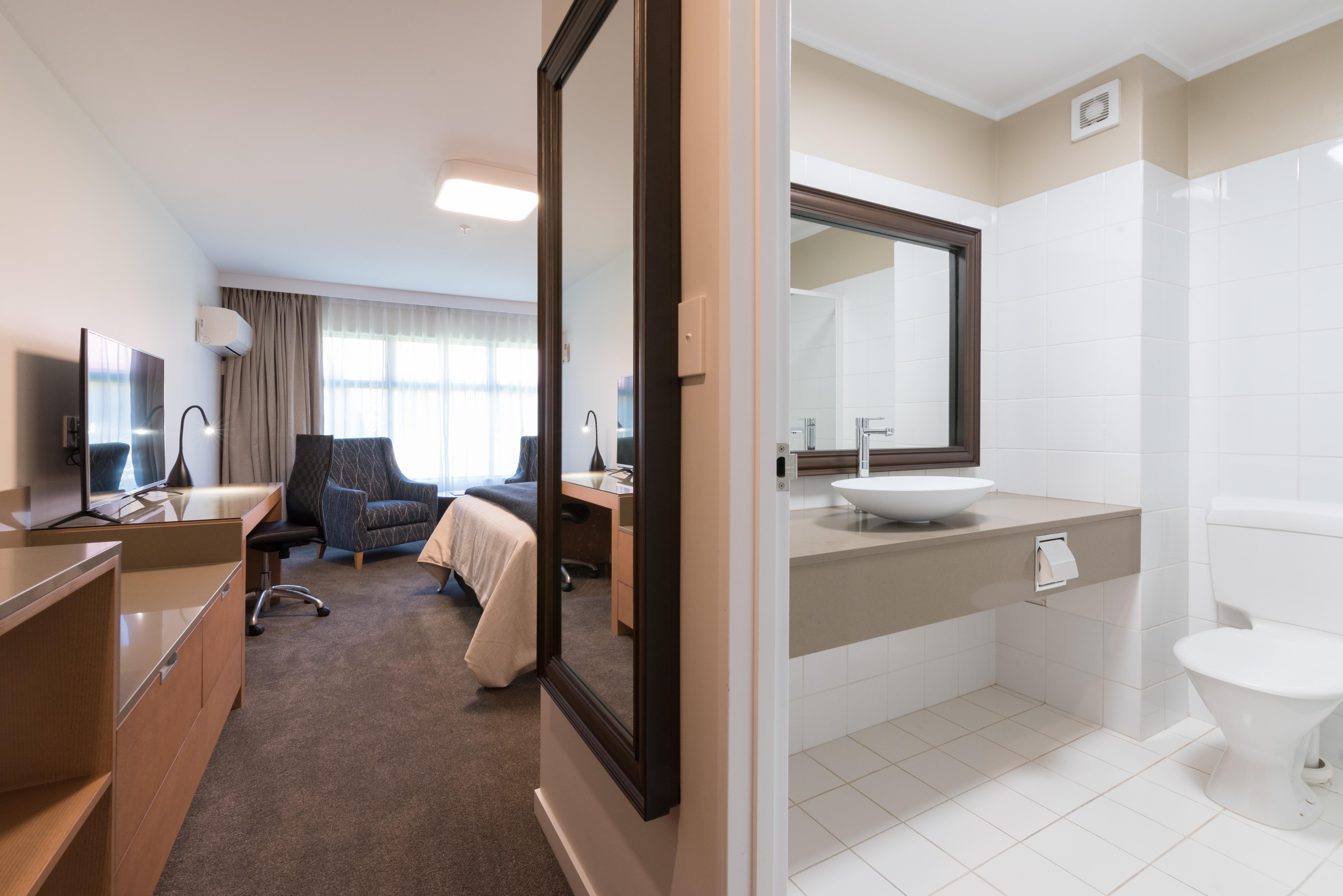 Distinction Hamilton Hotel & Conference Centre Extérieur photo
