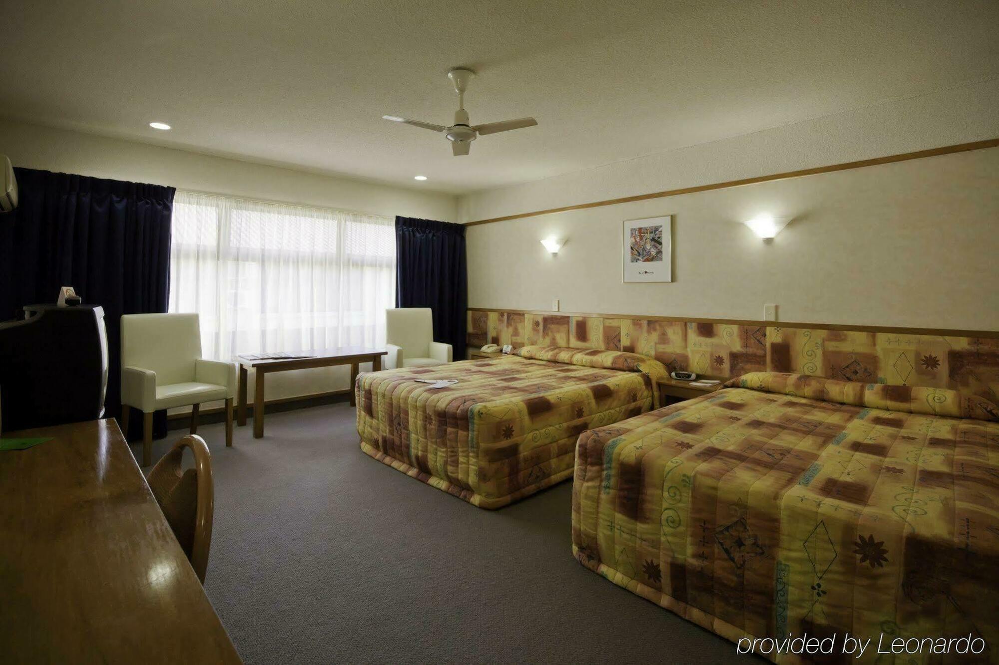 Distinction Hamilton Hotel & Conference Centre Extérieur photo